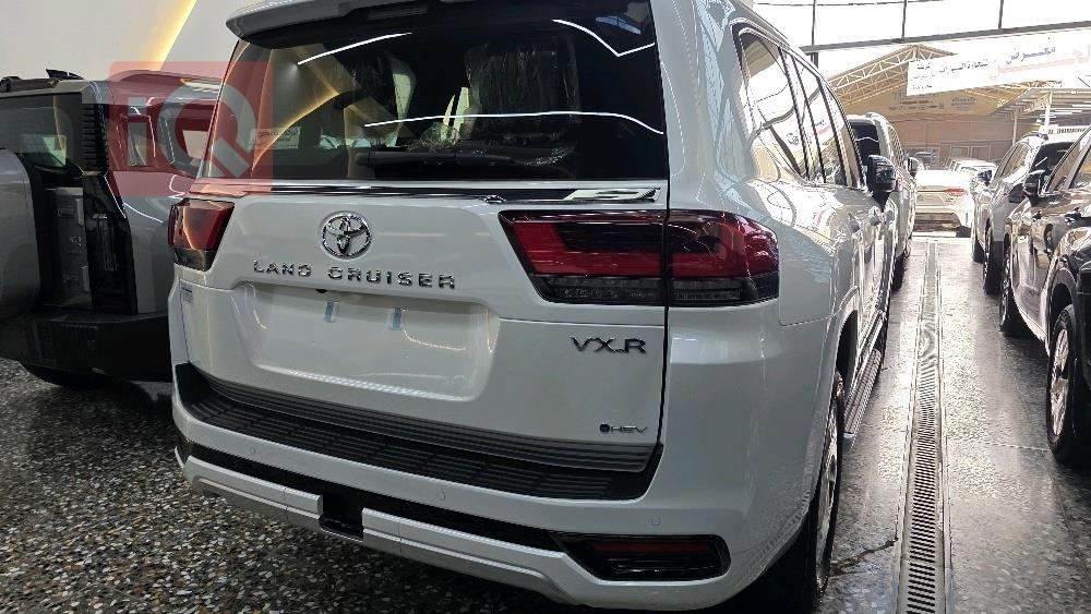 تويوتا لاندكروزر